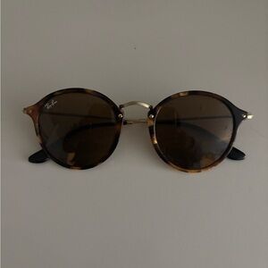 Ray-Ban Tortoise Shell Sunglasses